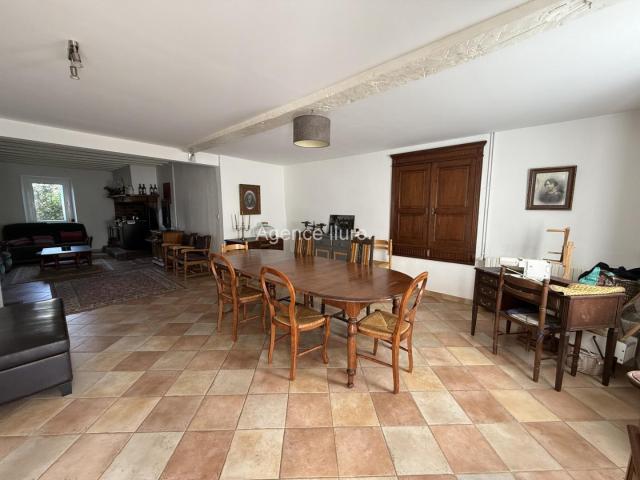 Maison vente à Oloron-Sainte-Marie, Aramits