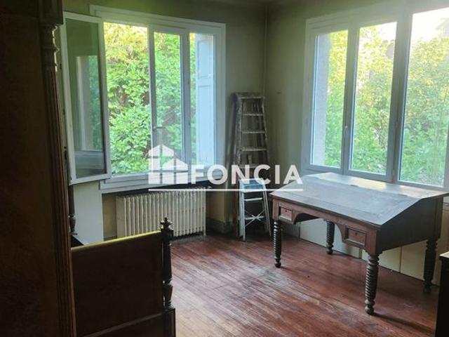 Maison vente à Saint-Étienne, Loire