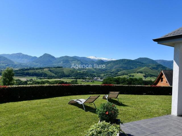Maison vente à Oloron-Sainte-Marie, Lanne-en-barétous