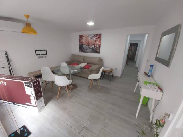 Casa en alquiler en El Zapillo, Almería
