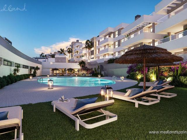 Apartamento en venta en Estepona, Estebuna