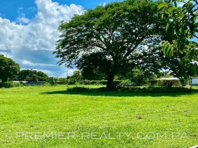 PROYECTO RESIDENCIAL EN ANTON