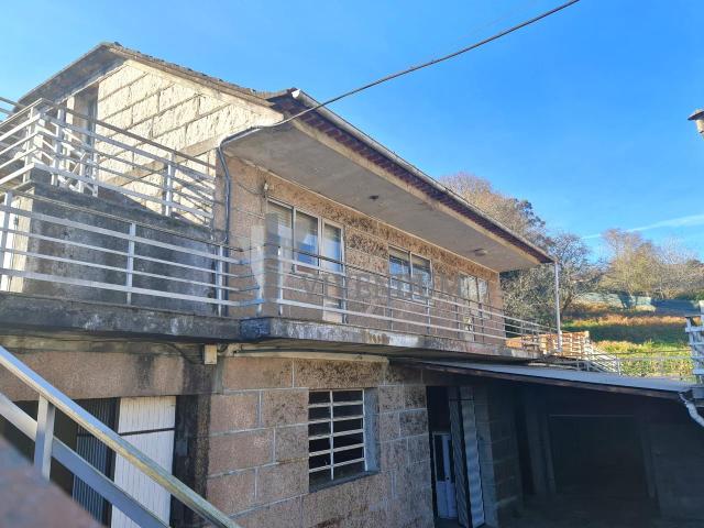 Casa en venta en Mos, Vigo