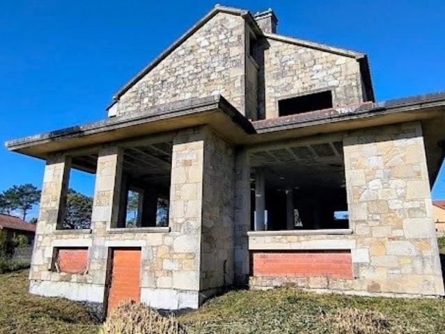 Chalet en venta en Noia, Galicia