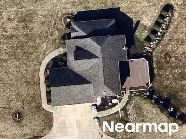 House for sale in Utica