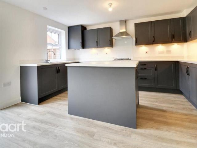 House for rent in The Orchards, North Wroughton