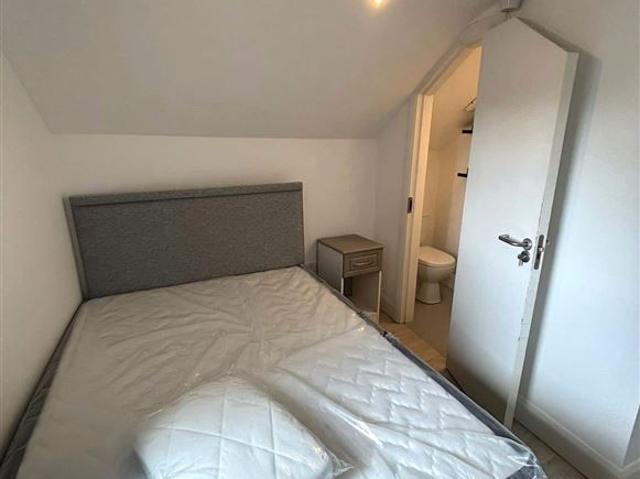 Apartment to rent in Bluebell, North Tipperary