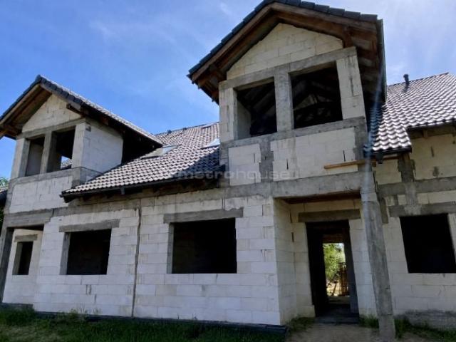 Dom na sprzedaż w Trąbki Wielkie, Pomorskie