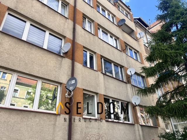 Mieszkanie na sprzedaż w Legnica, Dolnośląskie