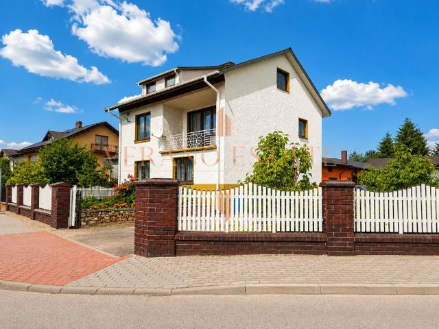 Dom na sprzedaż w Radomsko, Łódzkie