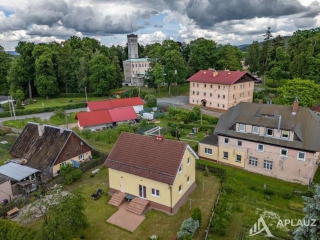 Dom na sprzedaż w Mysłakowice, powiat karkonoski