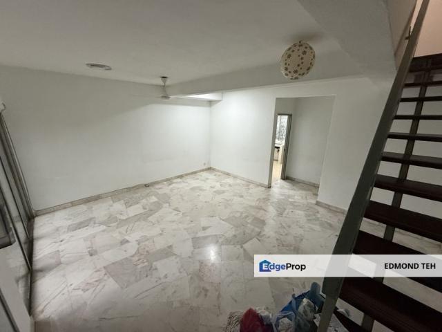 House for sale in Petaling, Subang Jaya