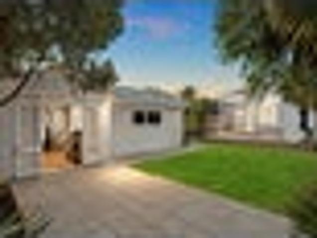 House for sale in Balmoral, Oroua County
