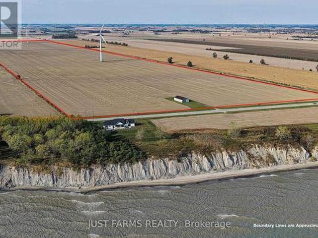 Farm for sale in Chatham–kent, Ontario