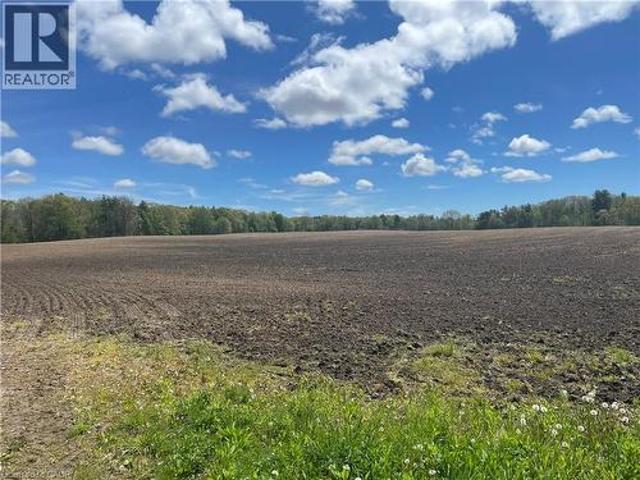 Land for sale in Lynedoch