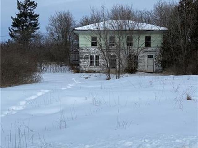 Farm for sale in Renfrew, Ontario