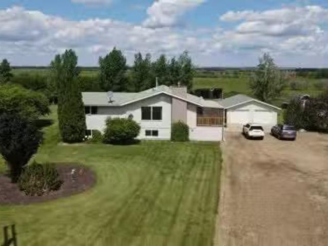 House for sale in Saskatchewan