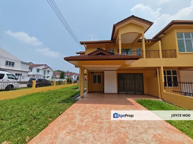 House for sale in Kampung Batu 14, Puchong, Majlis Bandaraya Subang Jaya