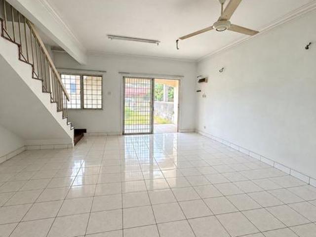 Terraced House for sale in Petaling, Subang Jaya