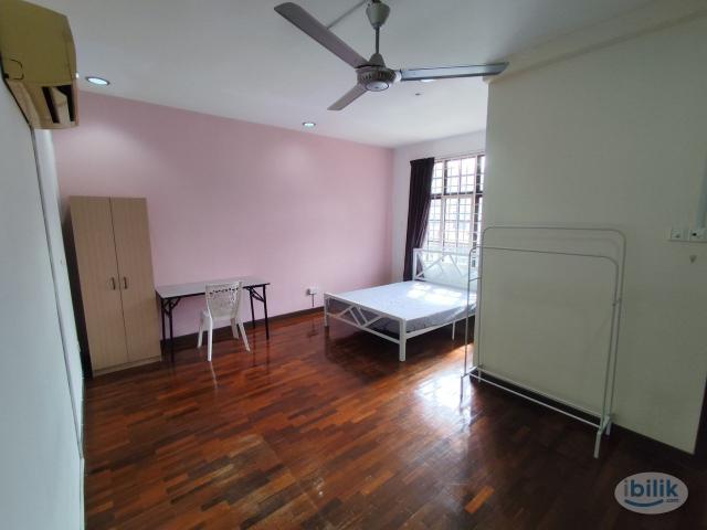 Room for rent in Petaling, Subang Jaya