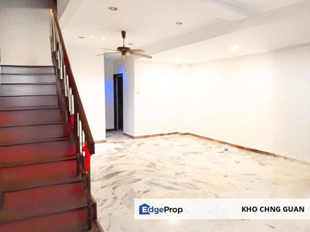 House for sale in Petaling, Subang Jaya