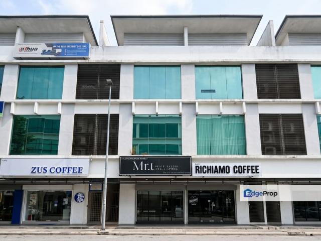 Shop for rent in Petaling, Subang Jaya