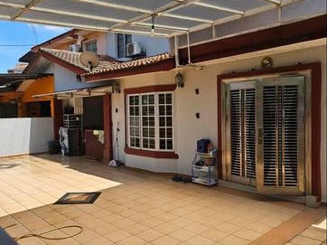 House for sale in Petaling, Subang Jaya