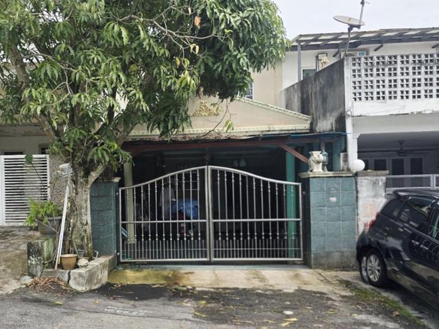 Terraced House for sale in Petaling, Subang Jaya