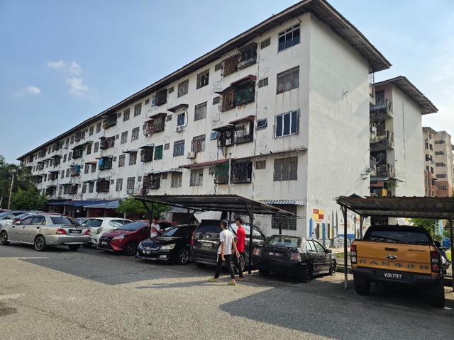 Apartment for sale in Petaling, Subang Jaya