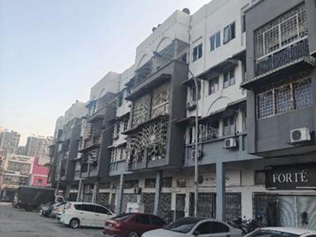 Apartment for sale in Petaling, Subang Jaya