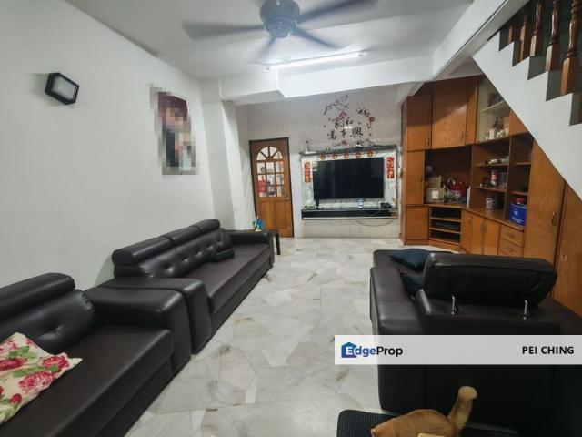 House for sale in Petaling, Subang Jaya
