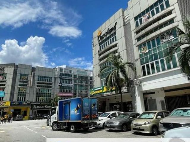 Shop for rent in Petaling, Subang Jaya