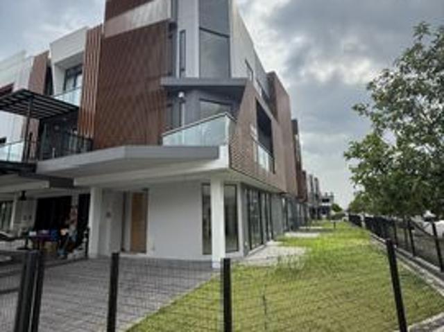 House for sale in Petaling, Subang Jaya