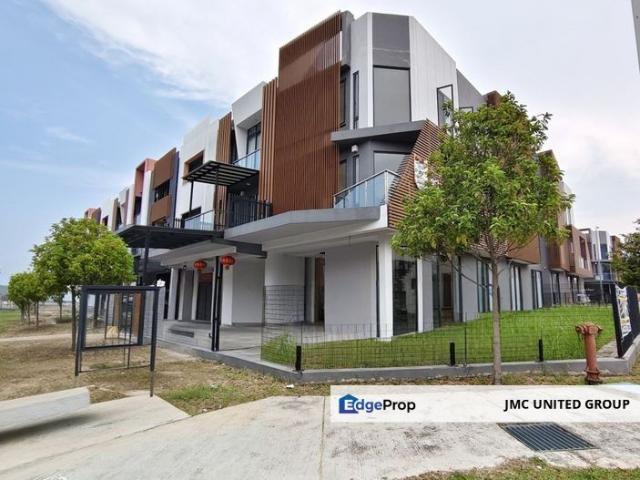 House for sale in Puchong, Majlis Bandaraya Subang Jaya