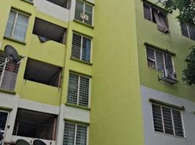 Flat for sale in Petaling, Subang Jaya