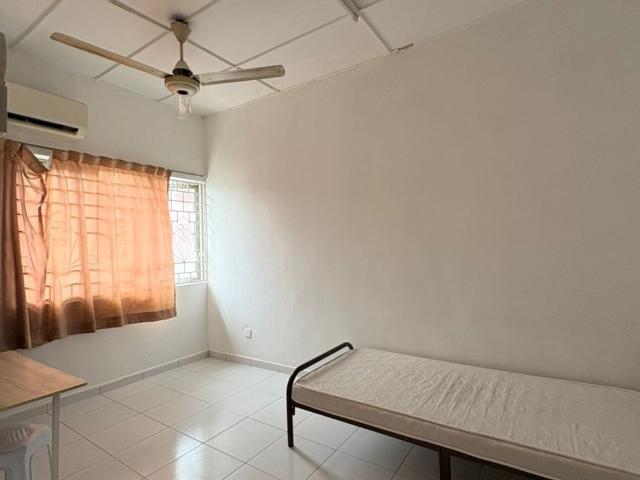 Room for rent in Petaling, Subang Jaya