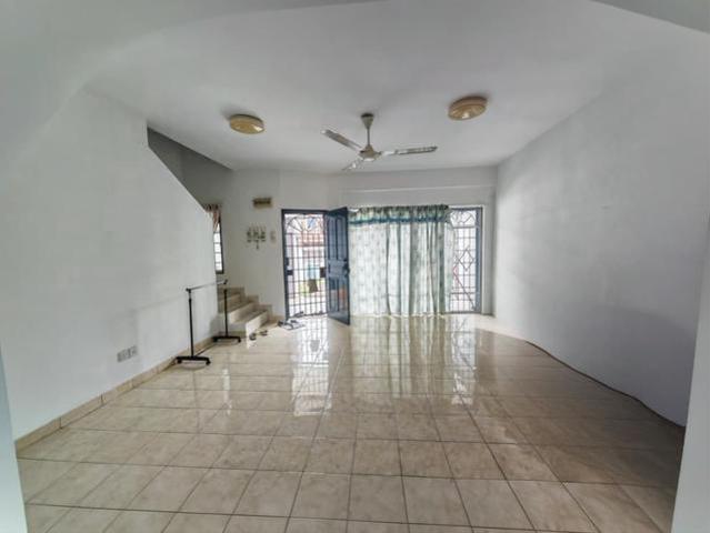Terraced House for rent in Petaling, Subang Jaya