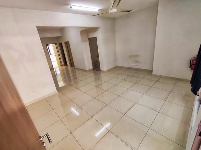 Townhouse for rent in Petaling, Subang Jaya