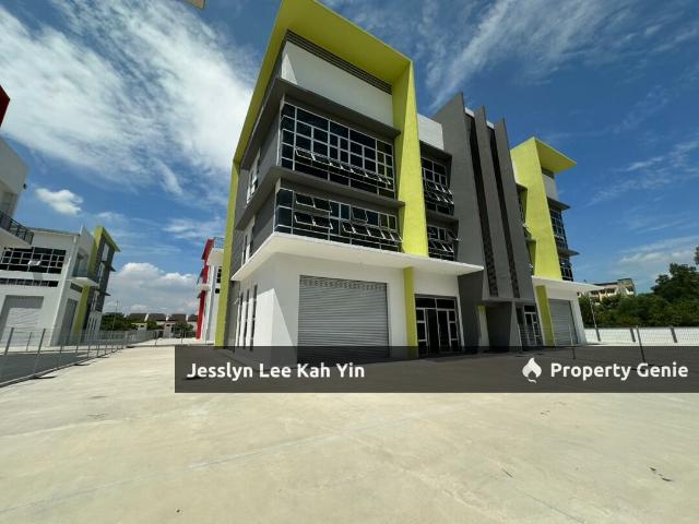 Warehouse for rent in Tanjong Sepat, Selangor