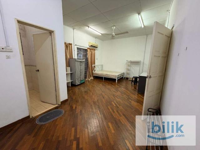Room for rent in Petaling, Subang Jaya