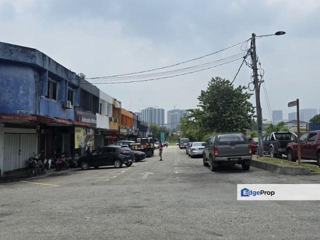 Shop for sale in Petaling, Subang Jaya