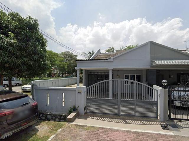 Terraced House for sale in Petaling, Subang Jaya
