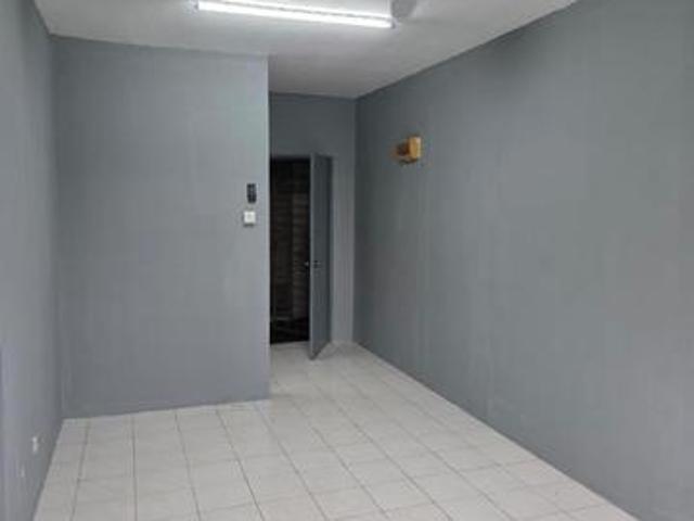 Serviced Residence for sale in Petaling, Subang Jaya
