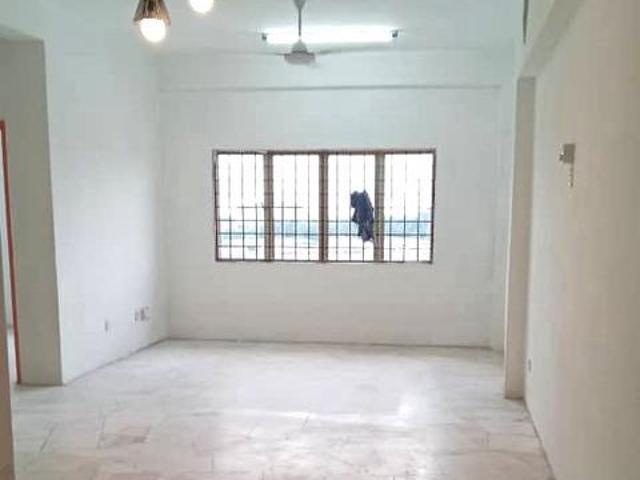 Condominium for sale in Petaling, Subang Jaya