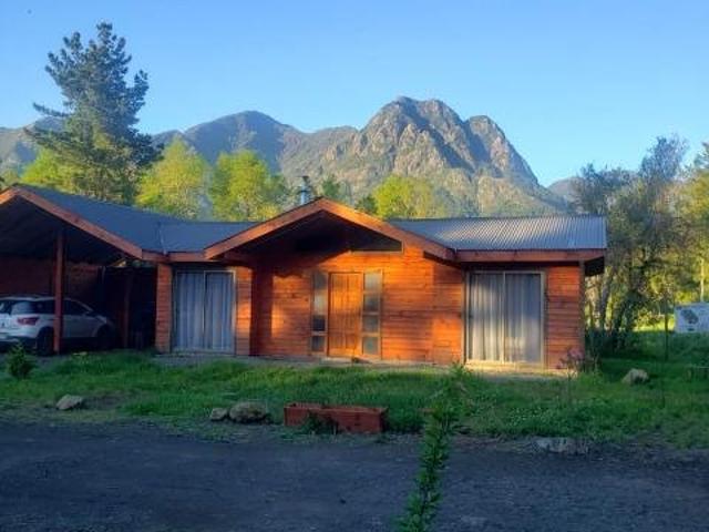 Pucón, Al lado del eltit/al lado del lider