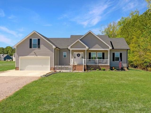 House for sale in South Mills