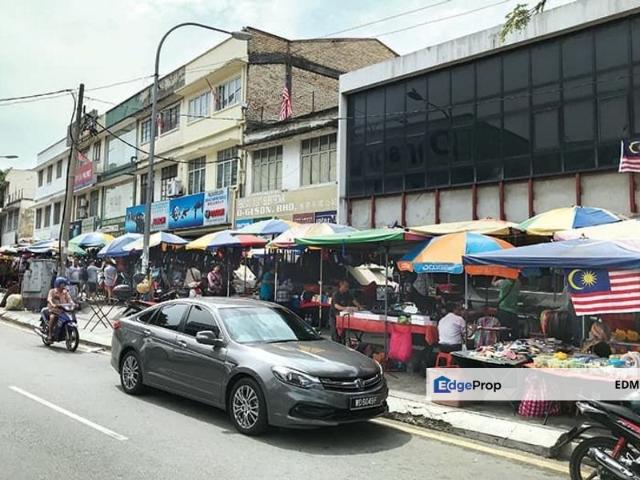 Shop for rent in Country Heights Damansara, Kuala Lumpur