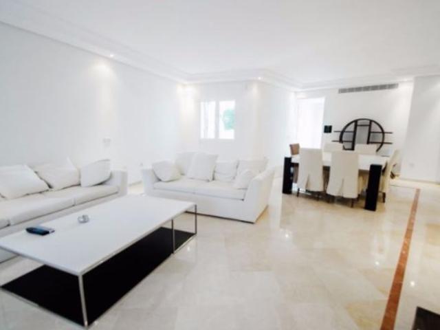Apartamento en alquiler en Costa del Sol Occidental, Andalucía