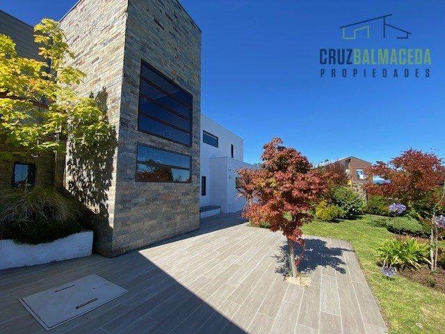 Puerto Montt, Casa de 650 m2 con piscina temperada Lomas de Coihuin