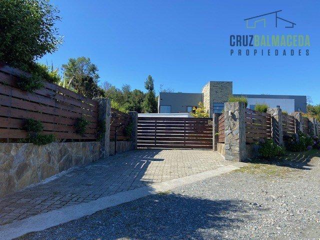 Puerto Montt, Casa de 650 m2 con piscina temperada Lomas de Coihuin